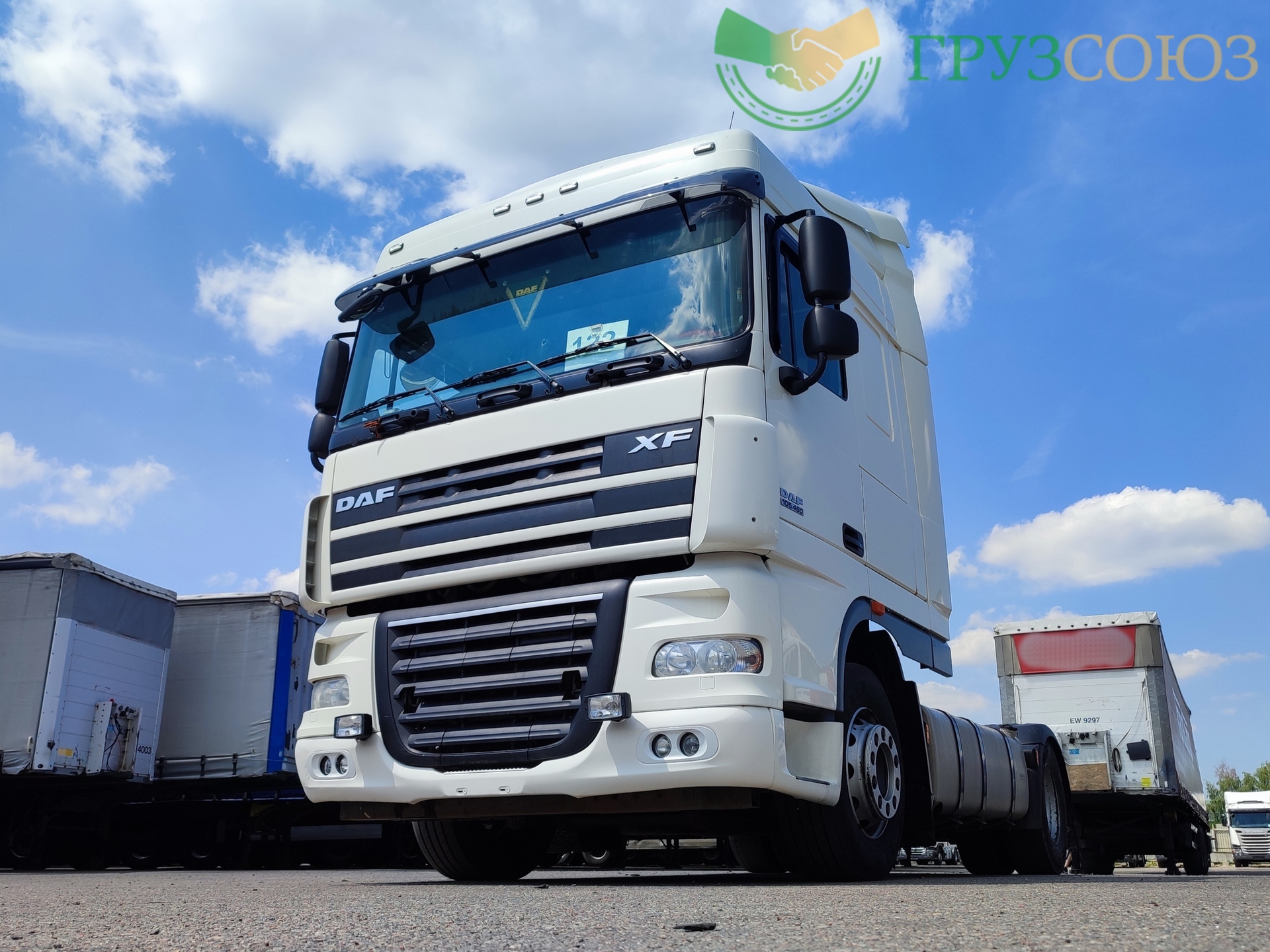 Daf ft 105.460. Daf xf 105 белый. даф 105 2017. daf ft xf 105.460. даф xf 105 2017.